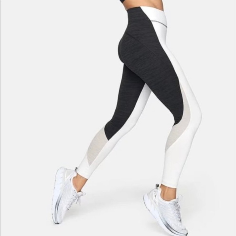 Outdoor Voices Tech Sweat 7/8 Zoom Leggings, size xs
